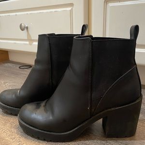 H&M black booties